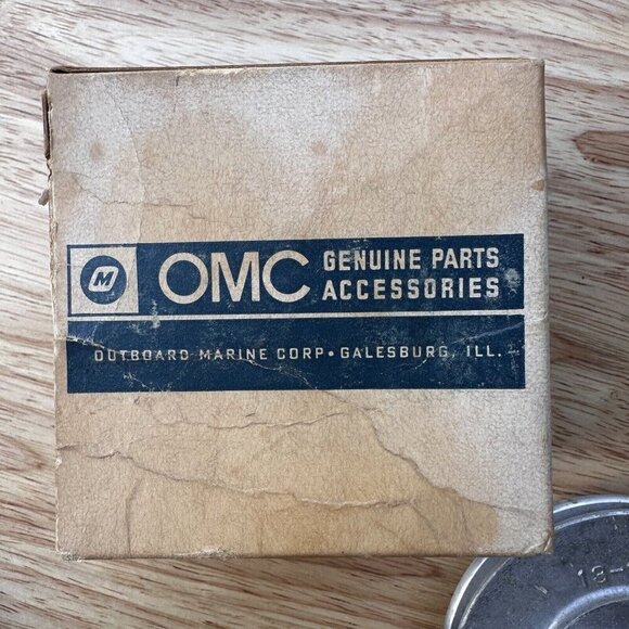 OMC Rotor 425270 Starter Rope Pulley New Old Stock Outboard Marine Engine NOS - Picture 4 of 8